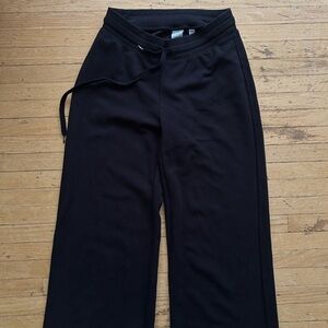 TNA black wafflex pant